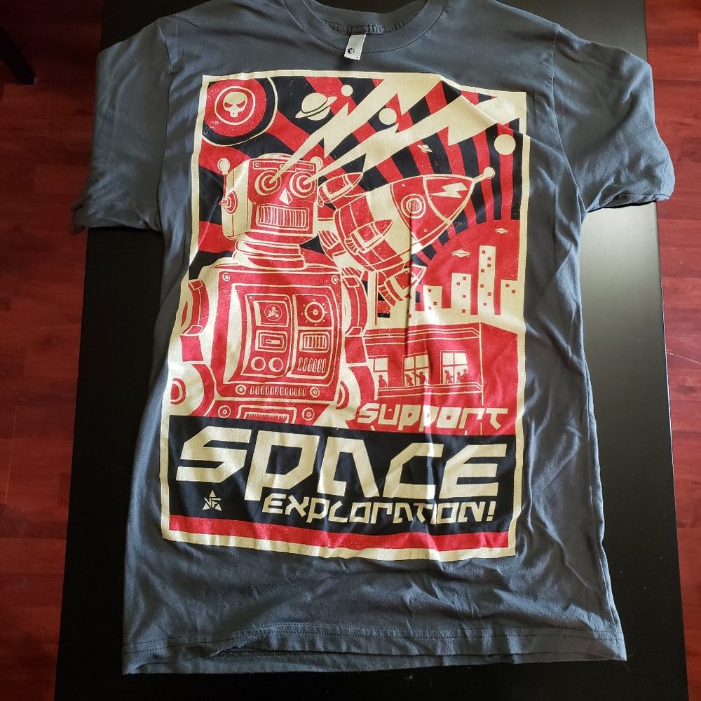 Space Exploration Robot Propaganda T-Shirt